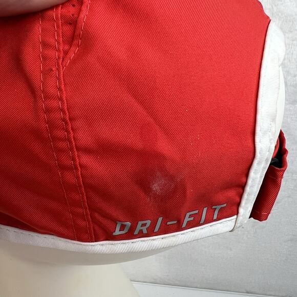 NIKE Adult FEATHERLIGHT DRI-FIT Tennis Golf Hat-Fiery Red Strapback Adjustable - Picture 9 of 12